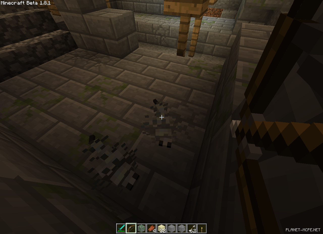 Чешуйница атакует в Minecraft PE 1.26