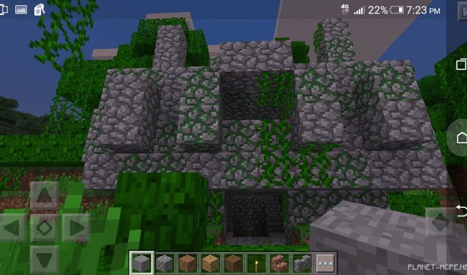 A Jungle Temple has been added in Minecraft PE 0.15.0!